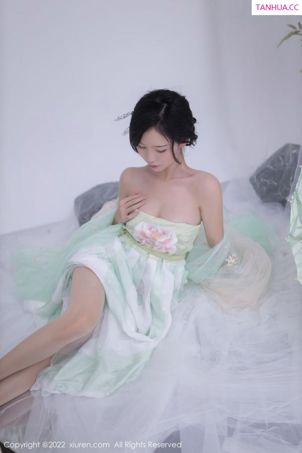 陈若依 抖娘利世 [XiuRen]高清写真图 2022.07.27 No.5345 利世第3张图片